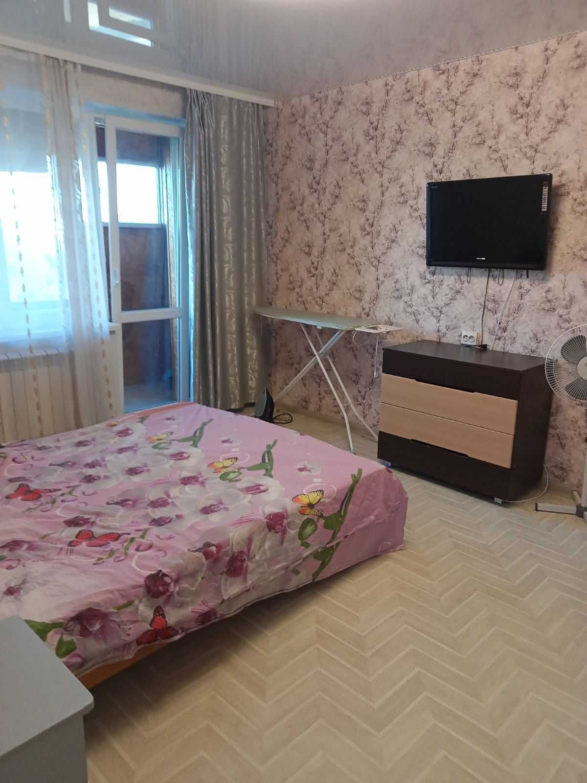 Продаж 2-кімнатної квартири, центр міста!