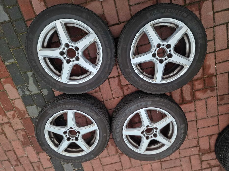 Alufelgi Mercedes Benz Klasse B A 5X112 ET49 opony zimowe 205 55 r16