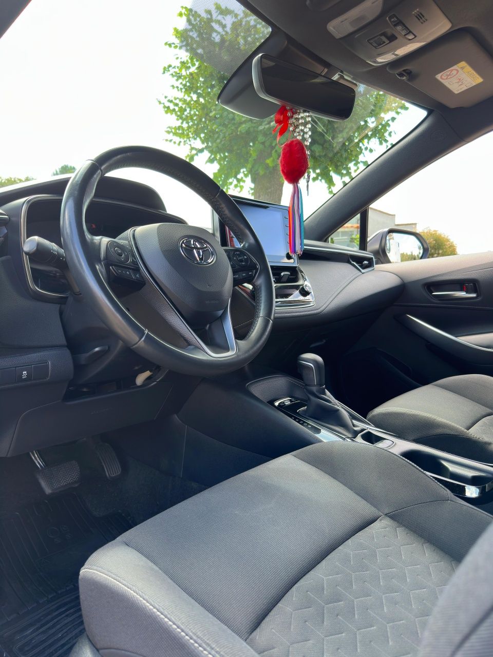 Toyota Corolla Touring Sport Square Collection Hybrid