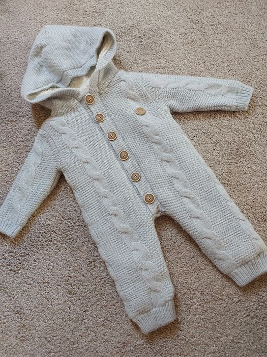 Комбинезон вязаный