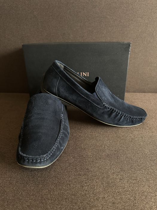 Продам замшеві мокасини PAZOLINI