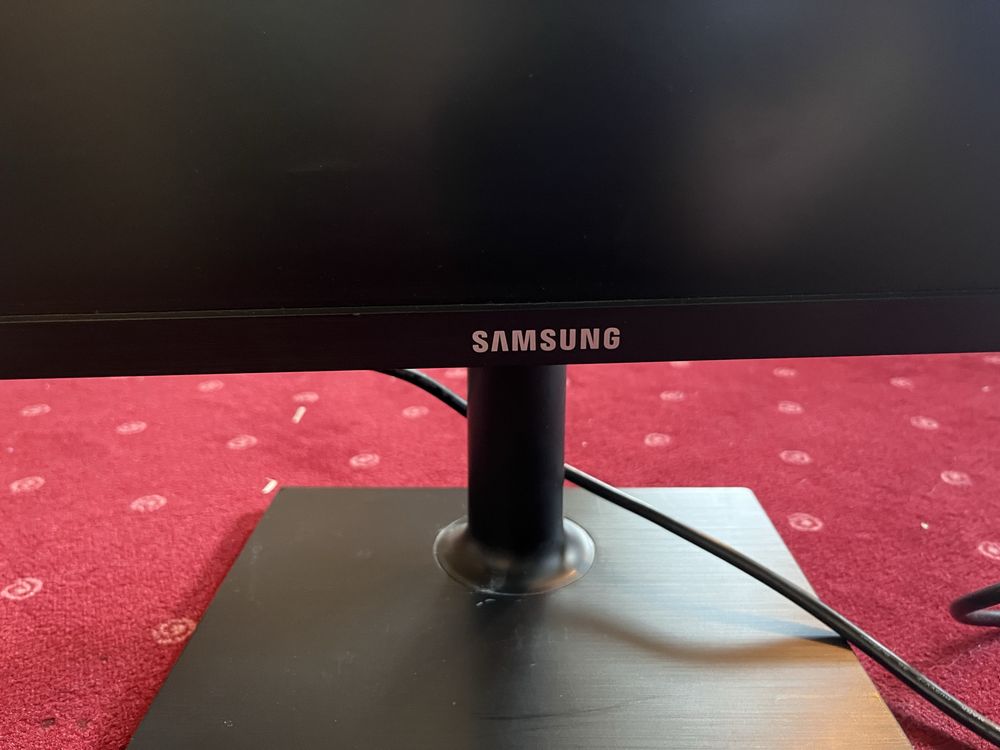 Monitor Samsung S24E450 – 24 cale, Full HD – mam 2 sztuki