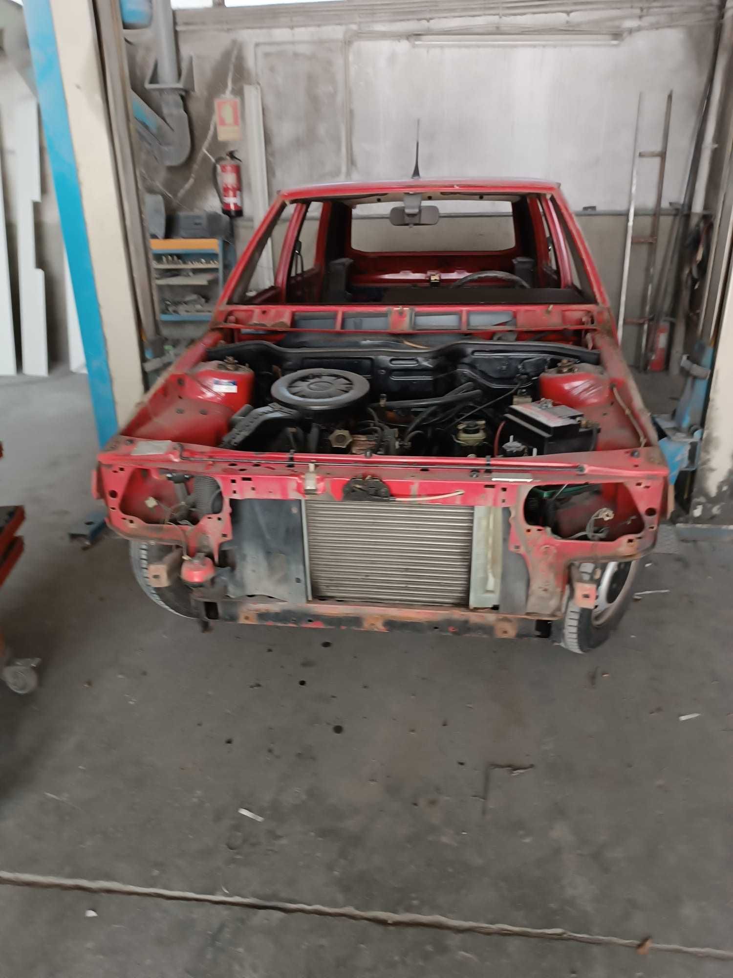 Vendo ou troco Fiat Ritmo 70 CL - Restaurado em Ótimas Condições
