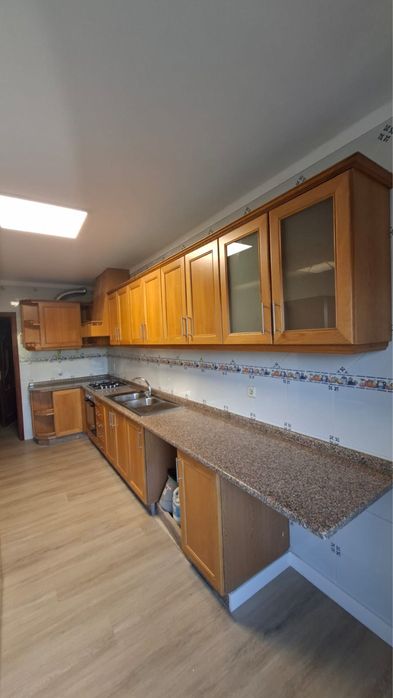 Armario de cozinha com pedra