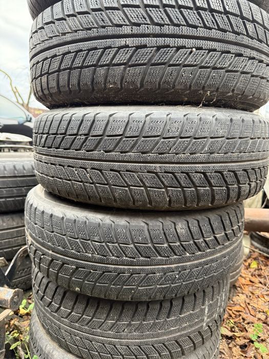 Продам зимову гуму з дисками