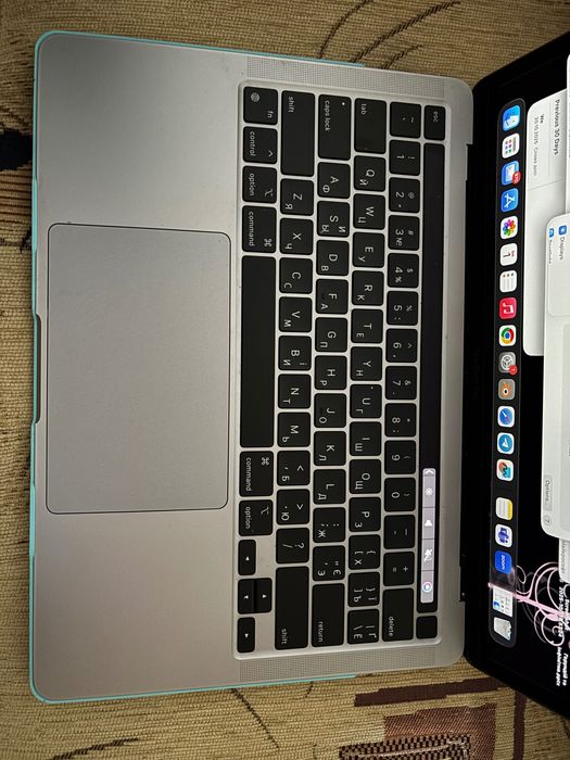 Macbook pro 13 m1 2020 8/512gb