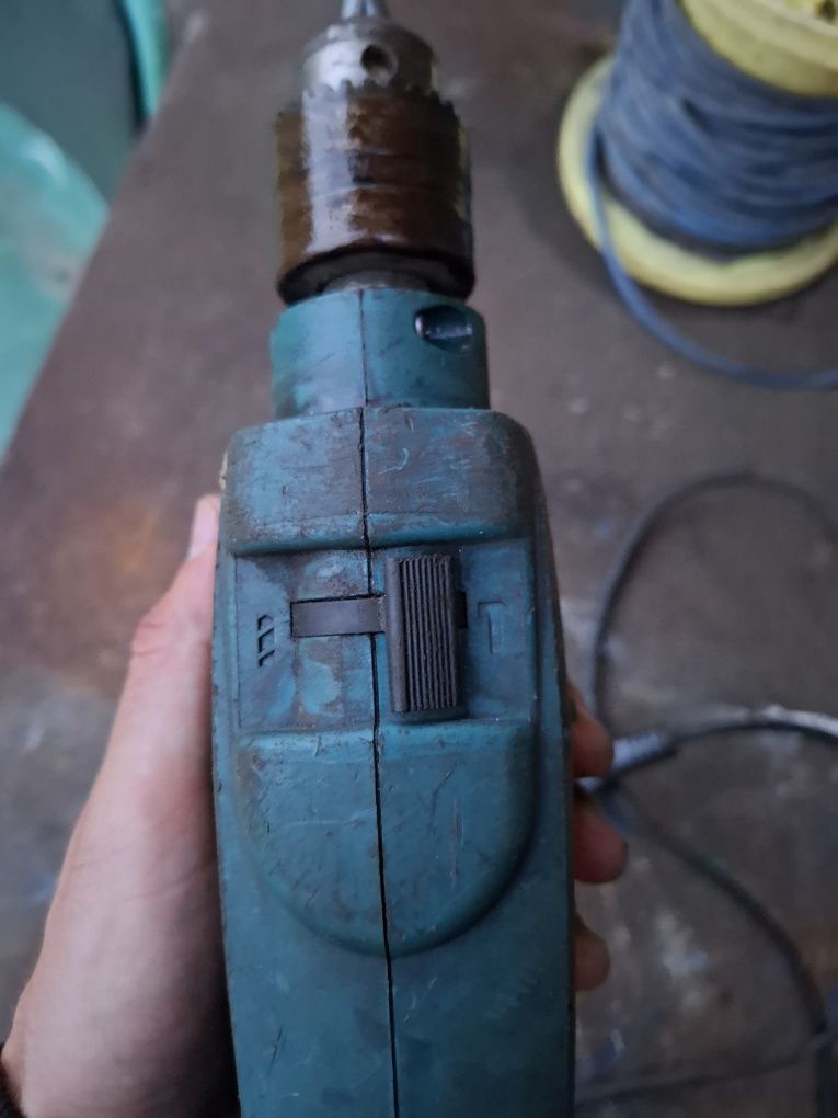 Wiertarka udarowa Makita HP 1640