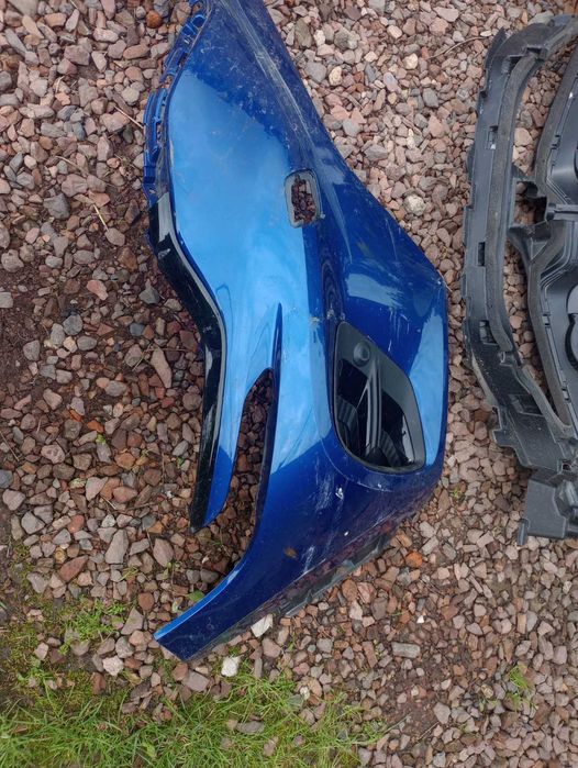 Renault Captur II zderzak kratka plastik wlot powietrza oraz inne