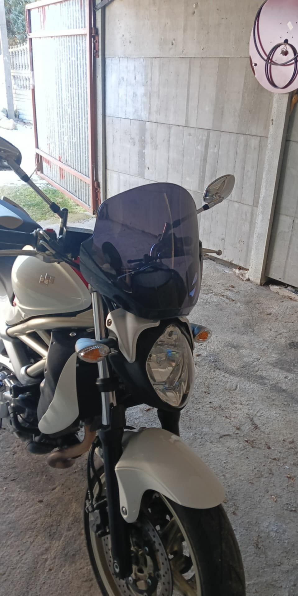 Suzuki SFV650 Gladius