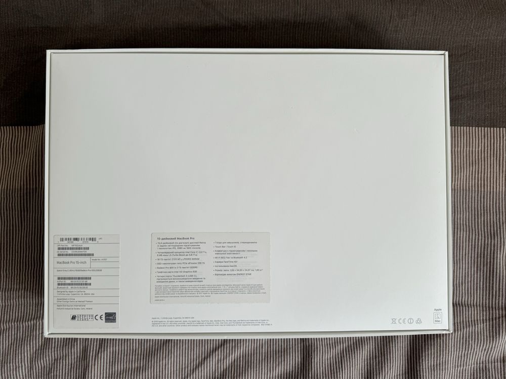 MacBook Pro 15 i7/16/256GB Space Gray (MPTR2) 2017