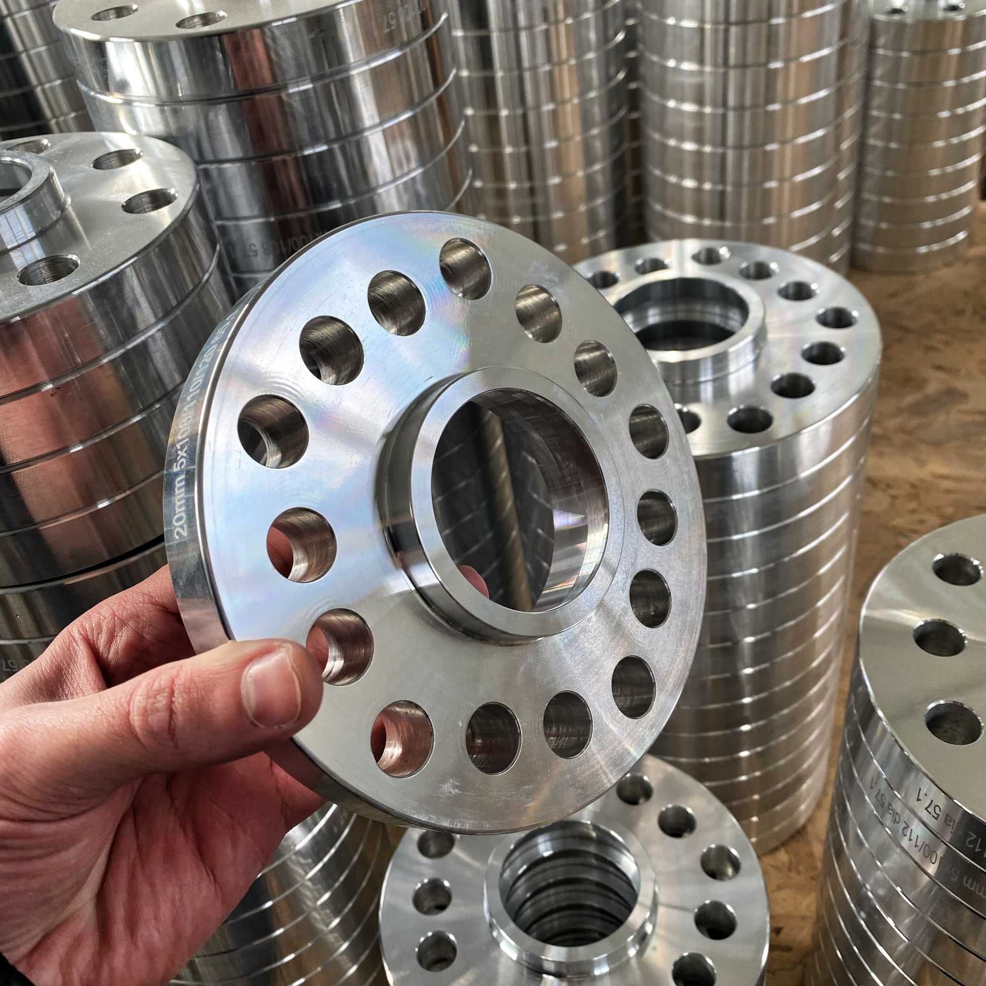 Проставки на колеса Alfa Romeo, Dodge, JEEP 20мм PCD 5x110 DIA 65.1