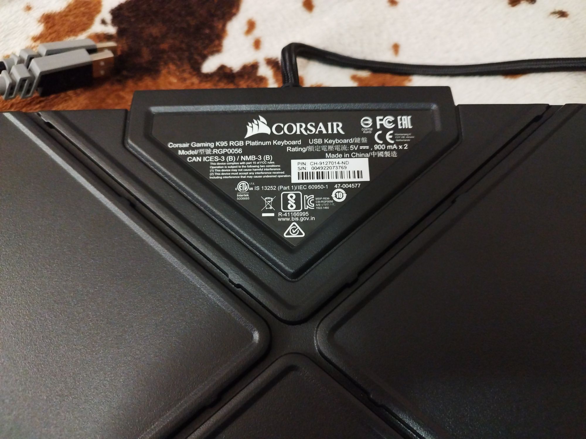 Клавиатура механическая Corsair K95 RGB Platinum