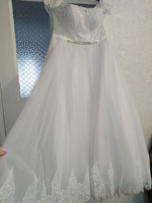 Весільна сукня 54 розмір
