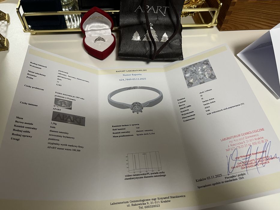 Pierścionek zaręczynowy APART białe złoto diament r. 11
