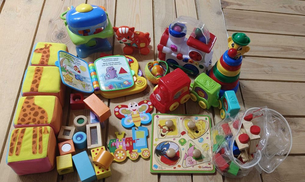 Zestaw interaktywnych zabawek dla malucha Fisher Price