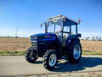 Ciągnik rolniczy FARMTRAC 6050 E 4 WD , cena z kabiną !