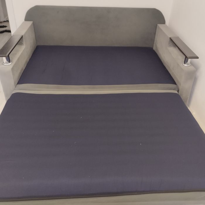 Диван розкладний 1.60*200