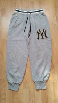 Spodnie dresowe vintage Majestic New York Yankees