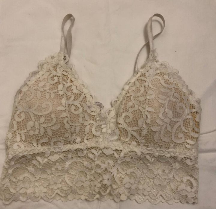 білий топ в сітку