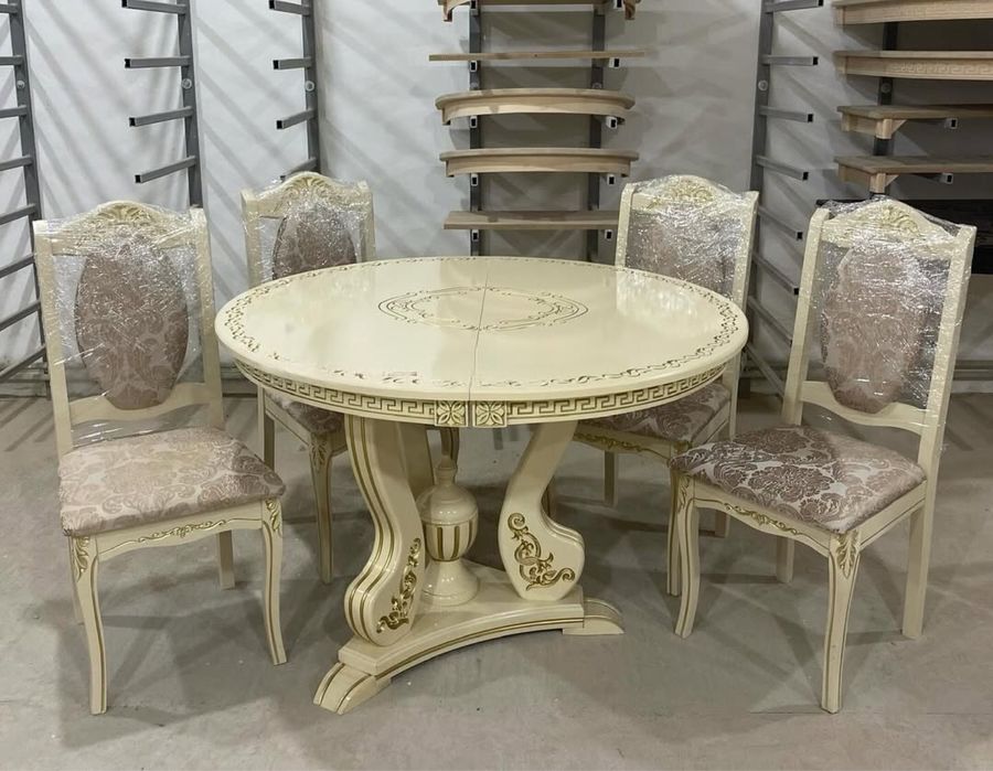 Обеденный кухонный раскладной стол со стульями Обідній стіл та стільці