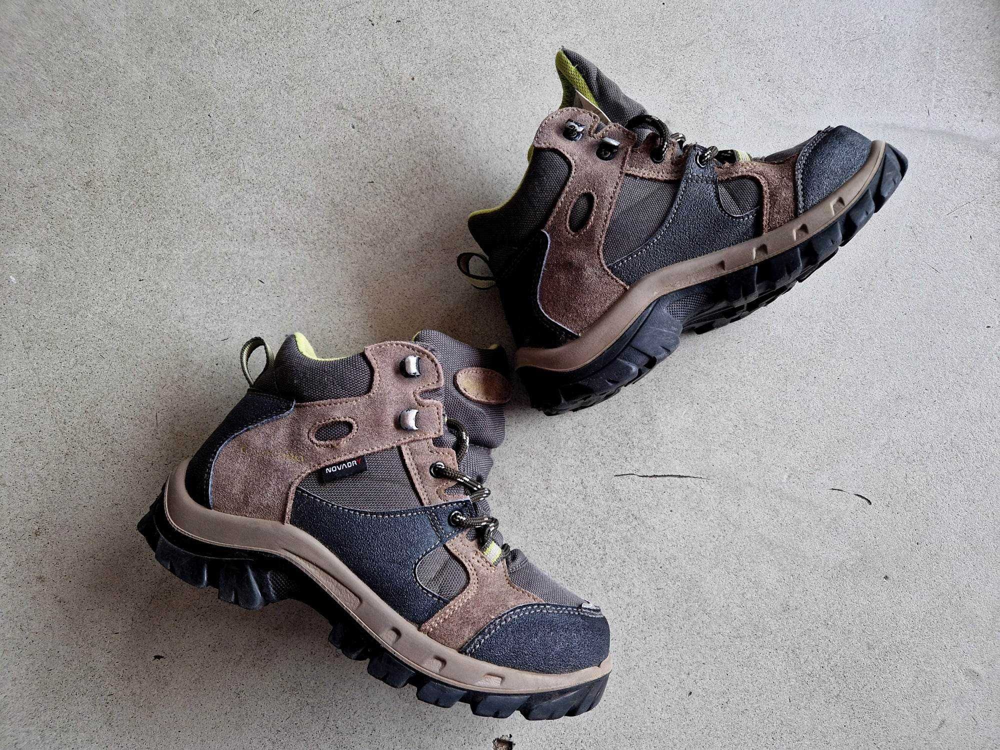 Buty dziecięce trekkingowe Quechua rozm.32