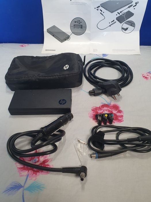 Компактна, оригінальна авто зарядка для ноутбука HP model HSTNN-DA36