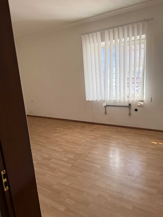 Продається квартира 94 кв.м ТЕРМІНОВО