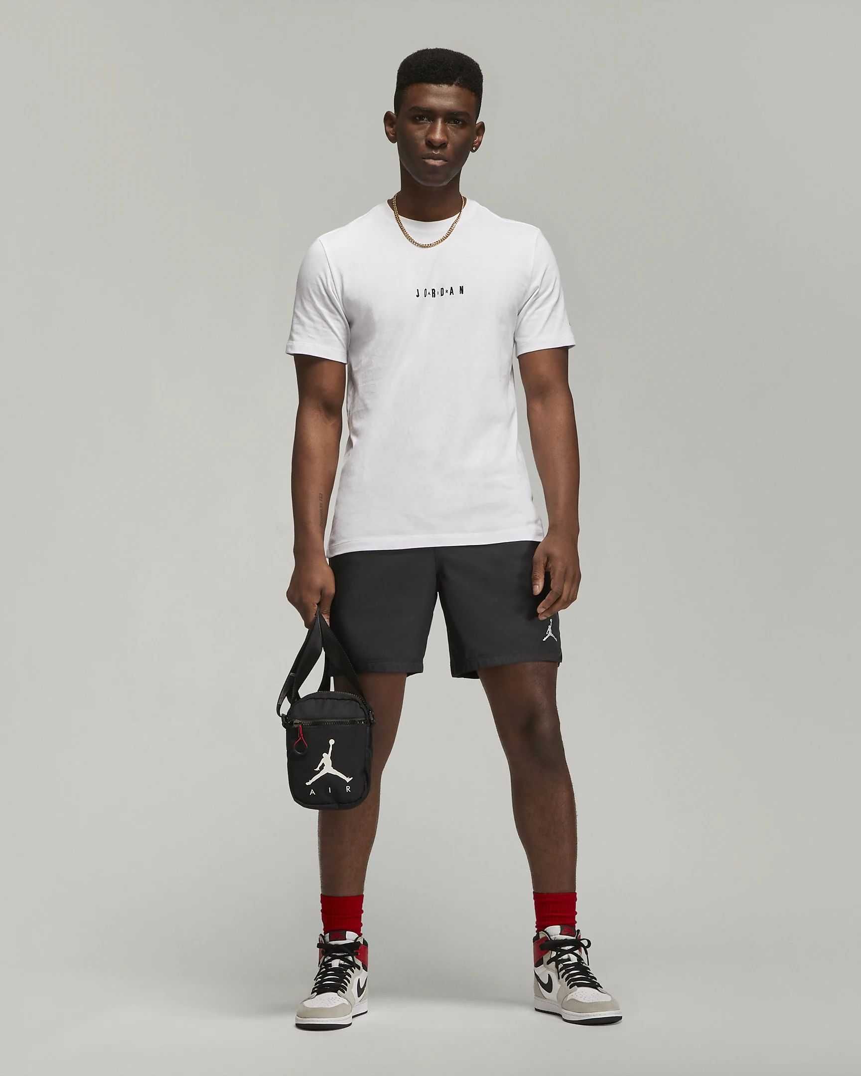 Футболка Nike Air Jordan Crew Revolution LTD (XS по 4XL) (DM3182-100)