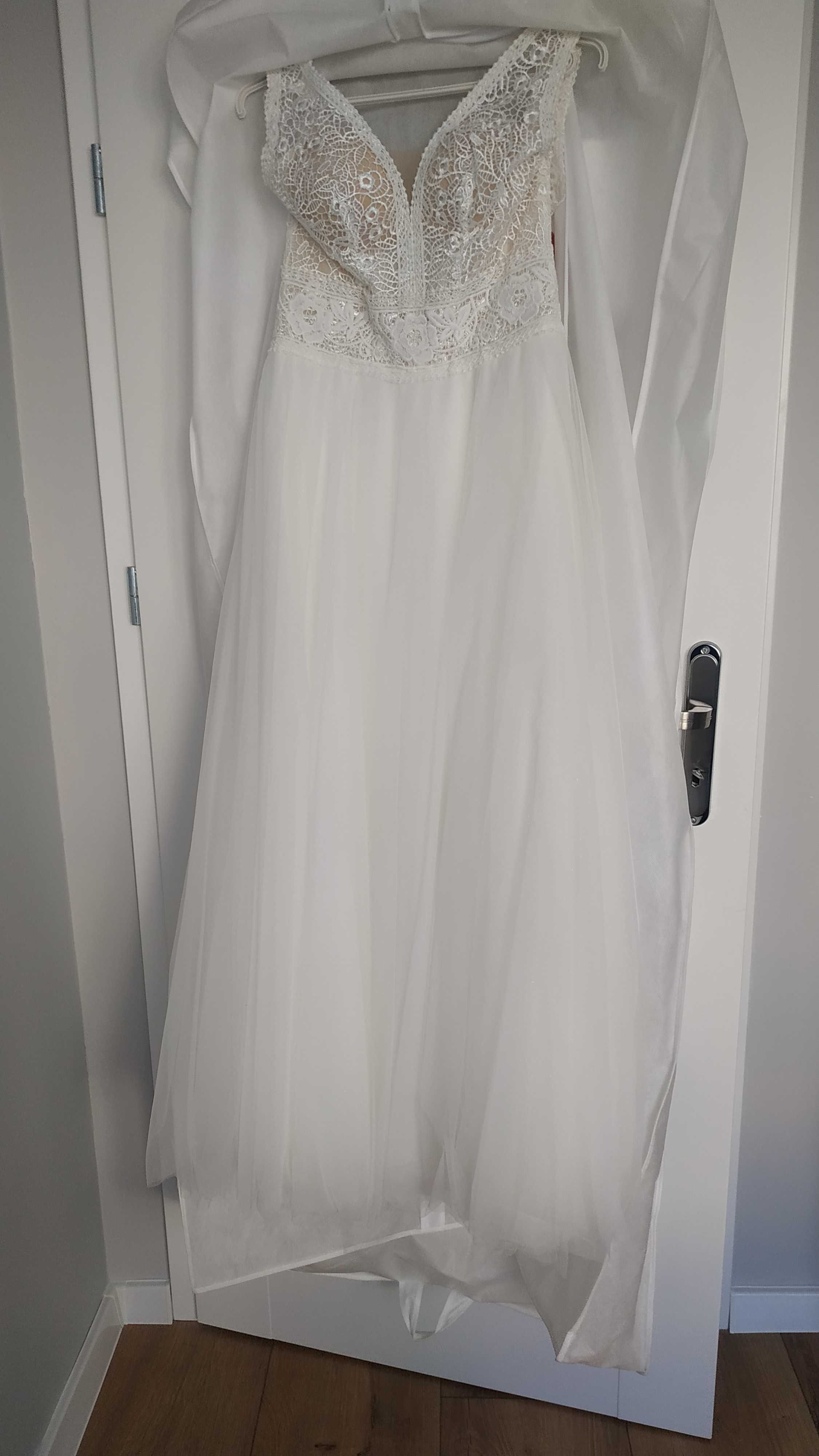 Suknia ślubna rozmiar 38 40