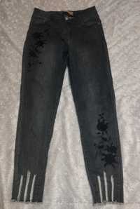 Szare ciemne  spodnie jeansowe
