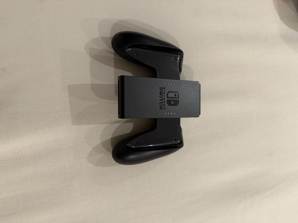 Nintendo Switch OLED (usada 2 vezes)