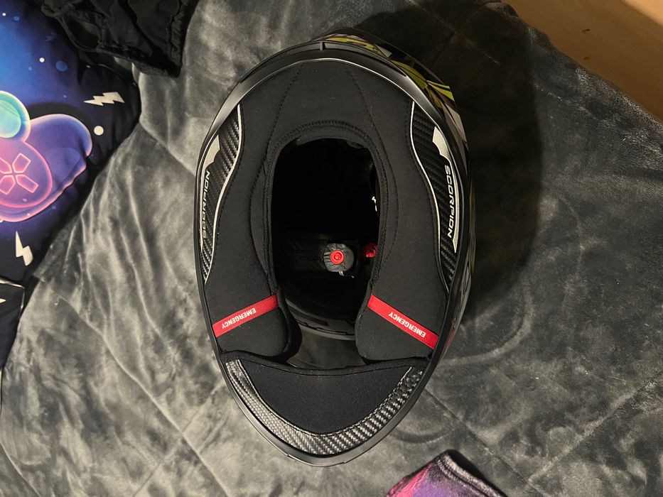 Capacete scorpion