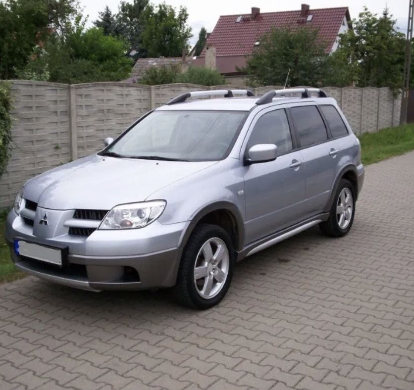 Mitsubishi Outlander розбираю двигун 2.0 бензин.