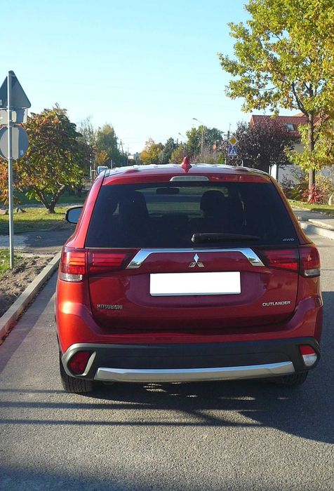 Mitsubishi Outlander 2.4 4WD CVT Instyle 2018