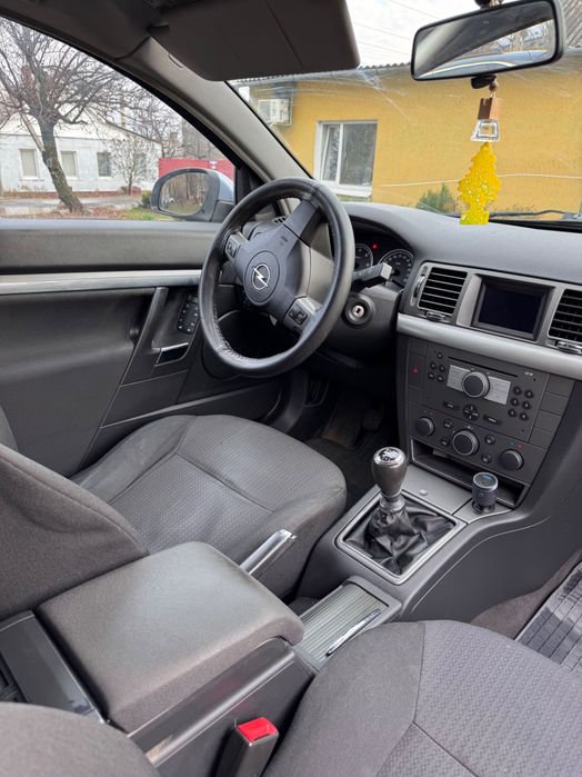 Opel Vectra 1.9D универсал