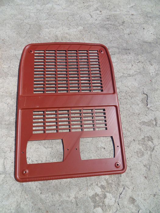 akcesoria-kratka maski Ursus C 360 siatka, atrapa otwory do lamp Tur