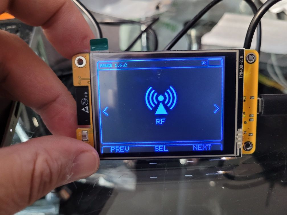 Bruce Predatory Sniffer,flooder,deauther do wifi Bluetooth