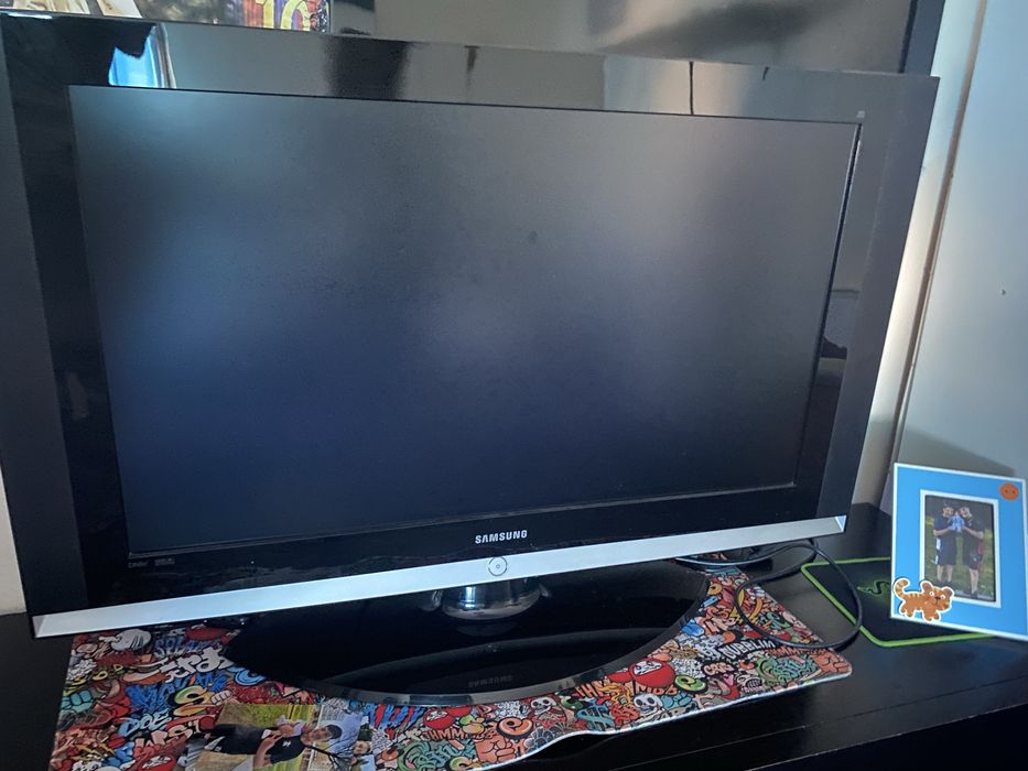 Vendo tv em bom estado