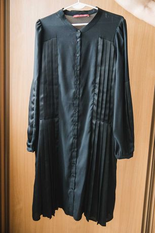 Czarna sukienka w rozmiarze 44 firmy COMPTOIR DES COTONNIERS