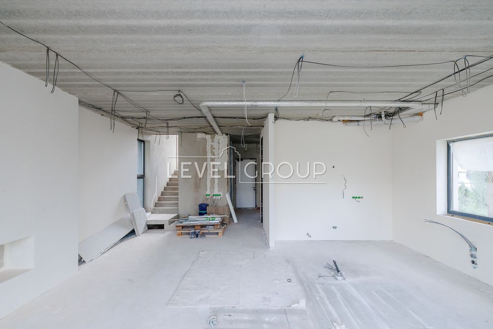 Продам двоповерховий будинок Крушинка Київська обл.