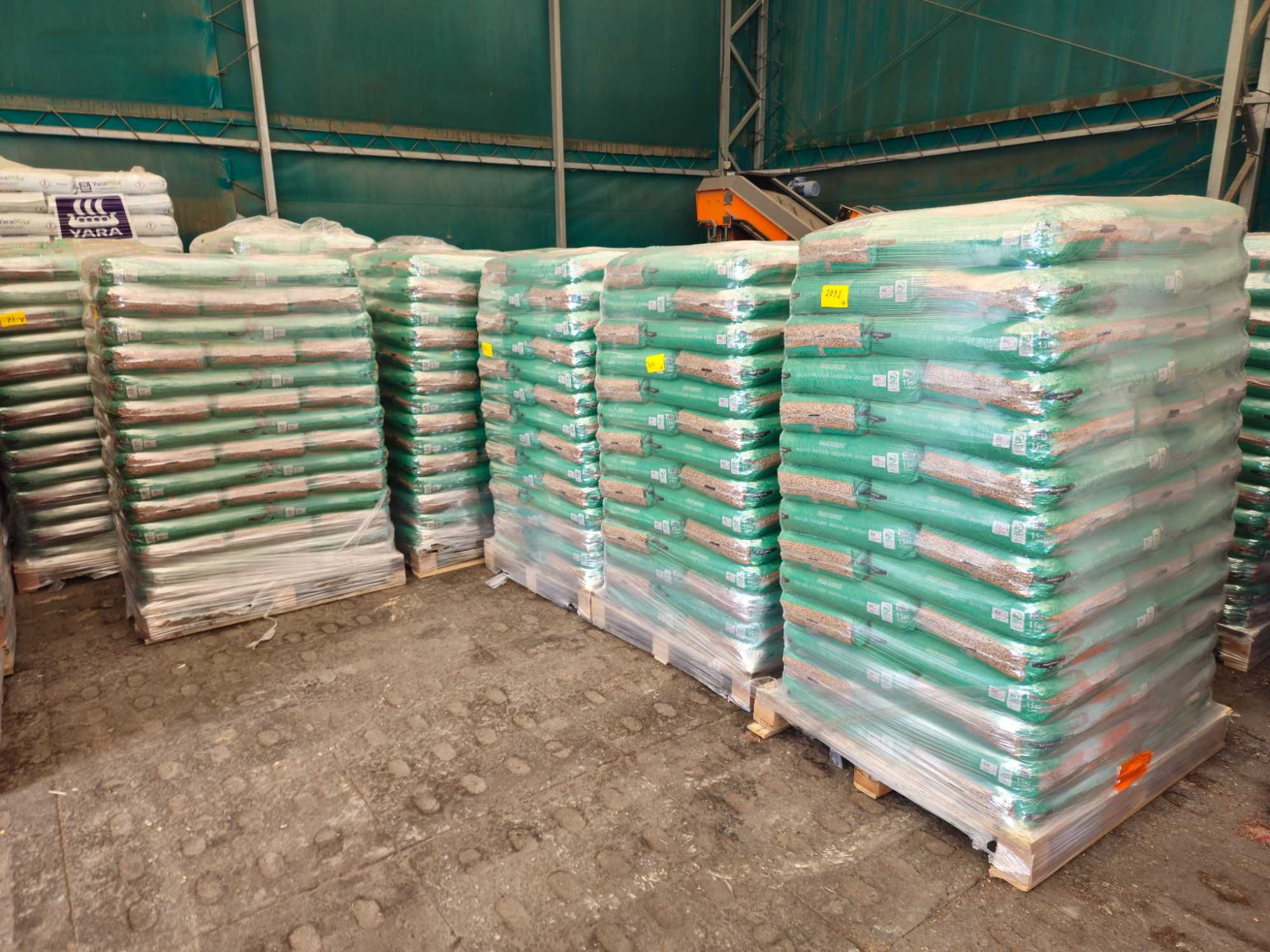 Pellet DANKROS 975 kg 65 worków, dostawa kurierem paletowym gratis