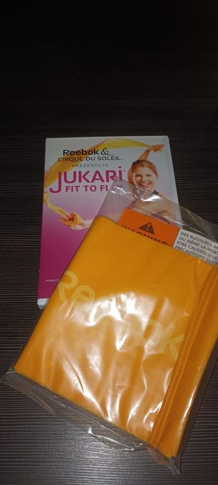 Nowy zestaw płyta ćwiczeń plus Guma Reebok