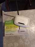 Роутер  TP-LINK.
