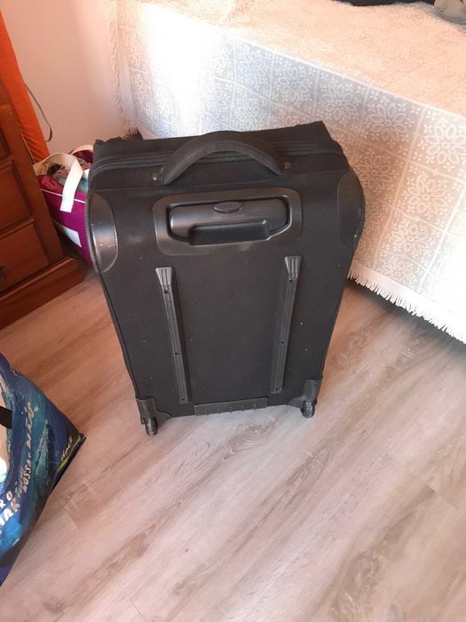 Mala de viagem Carhartt e UDG