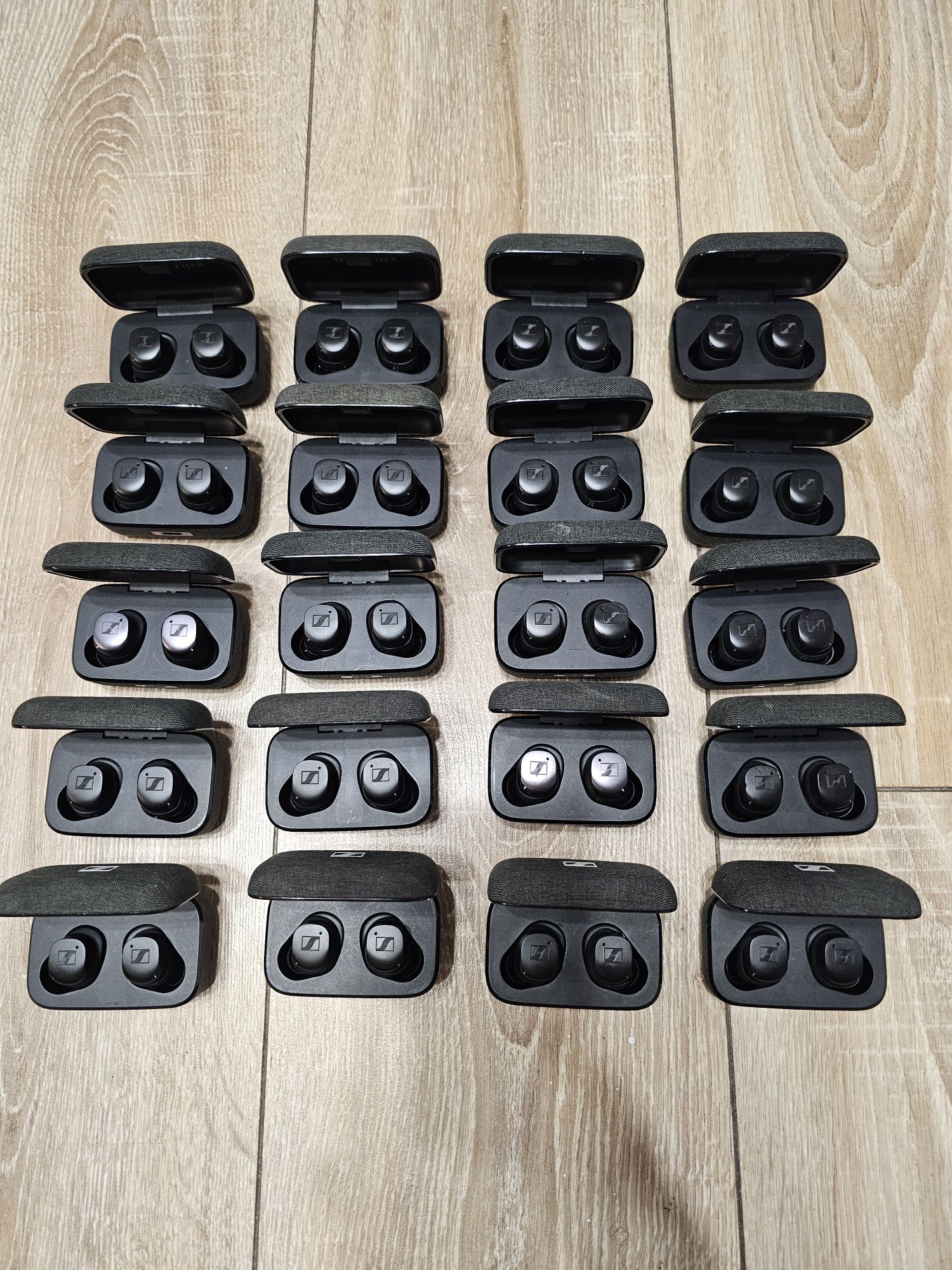 Навушники TWS Sennheiser Momentum True Wireless 3 Black