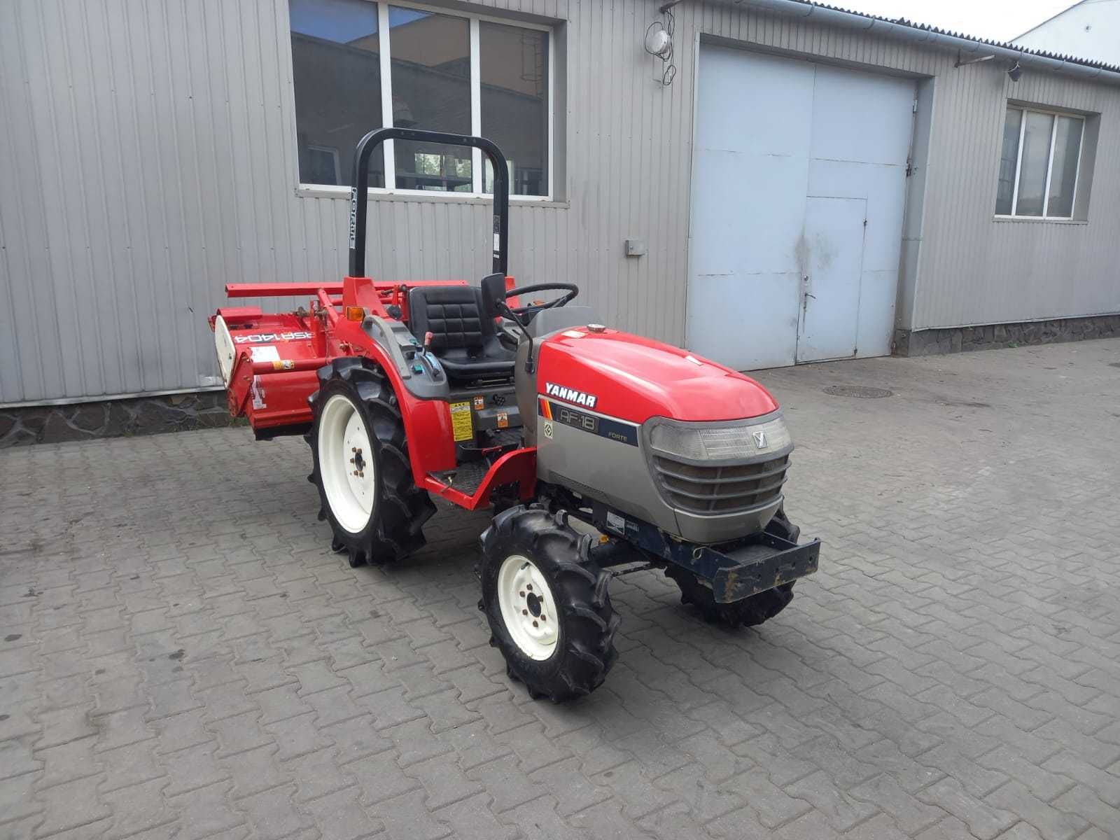 Japoński traktorek Yanmar AF 18 z glebogryzarką 4x4 18 KM Rewers