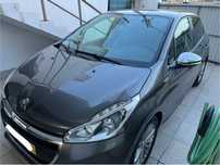Peugeot 208 poucos klm
