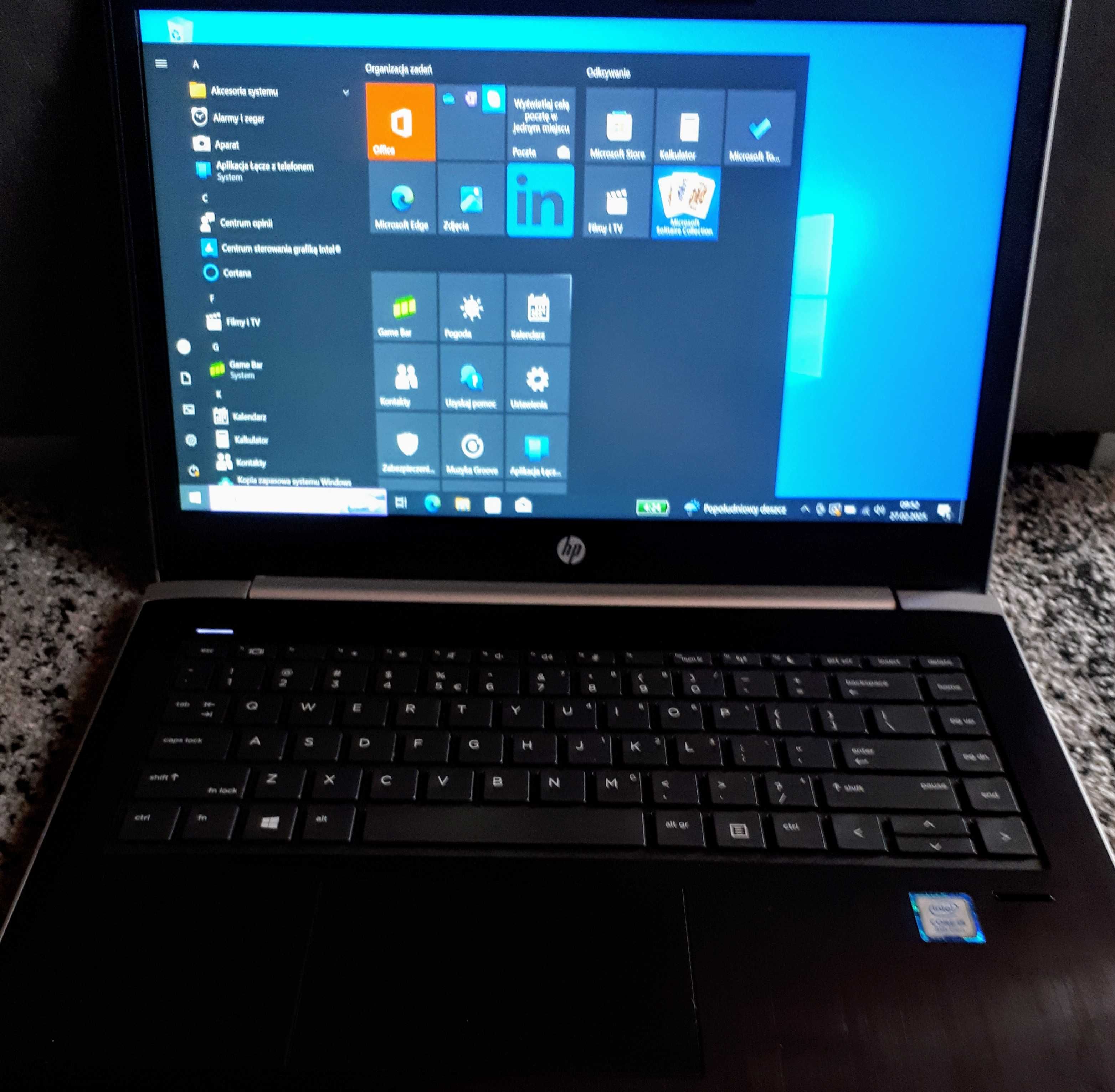 Laptop Trekstor 11.6" 4Gb/64Gb Windows 10 czarmy