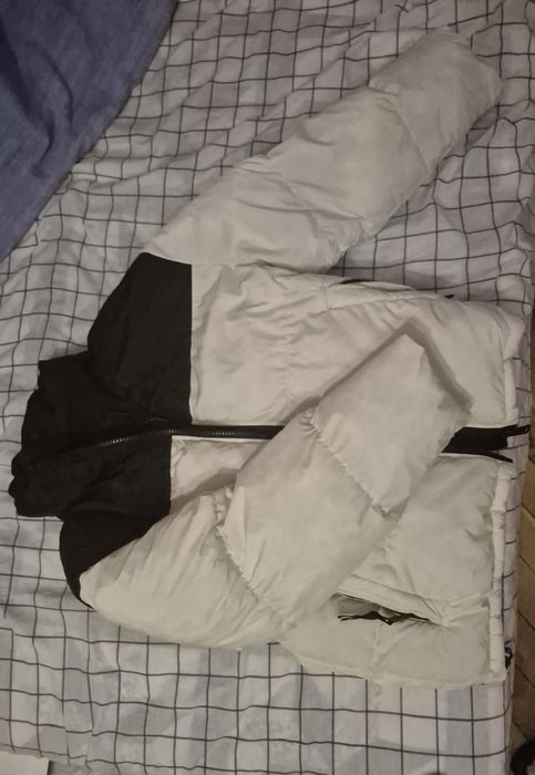 куртка зимова FB sister жіноча розміру xs