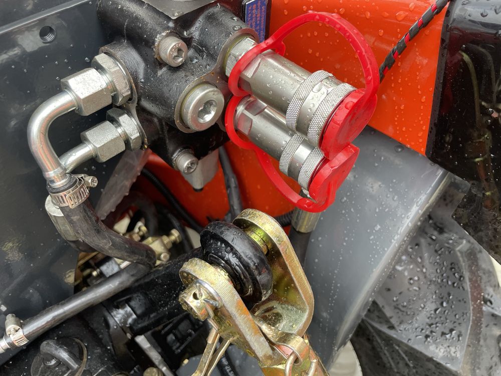 Trator novo 25 hp com fresa (com matricula)